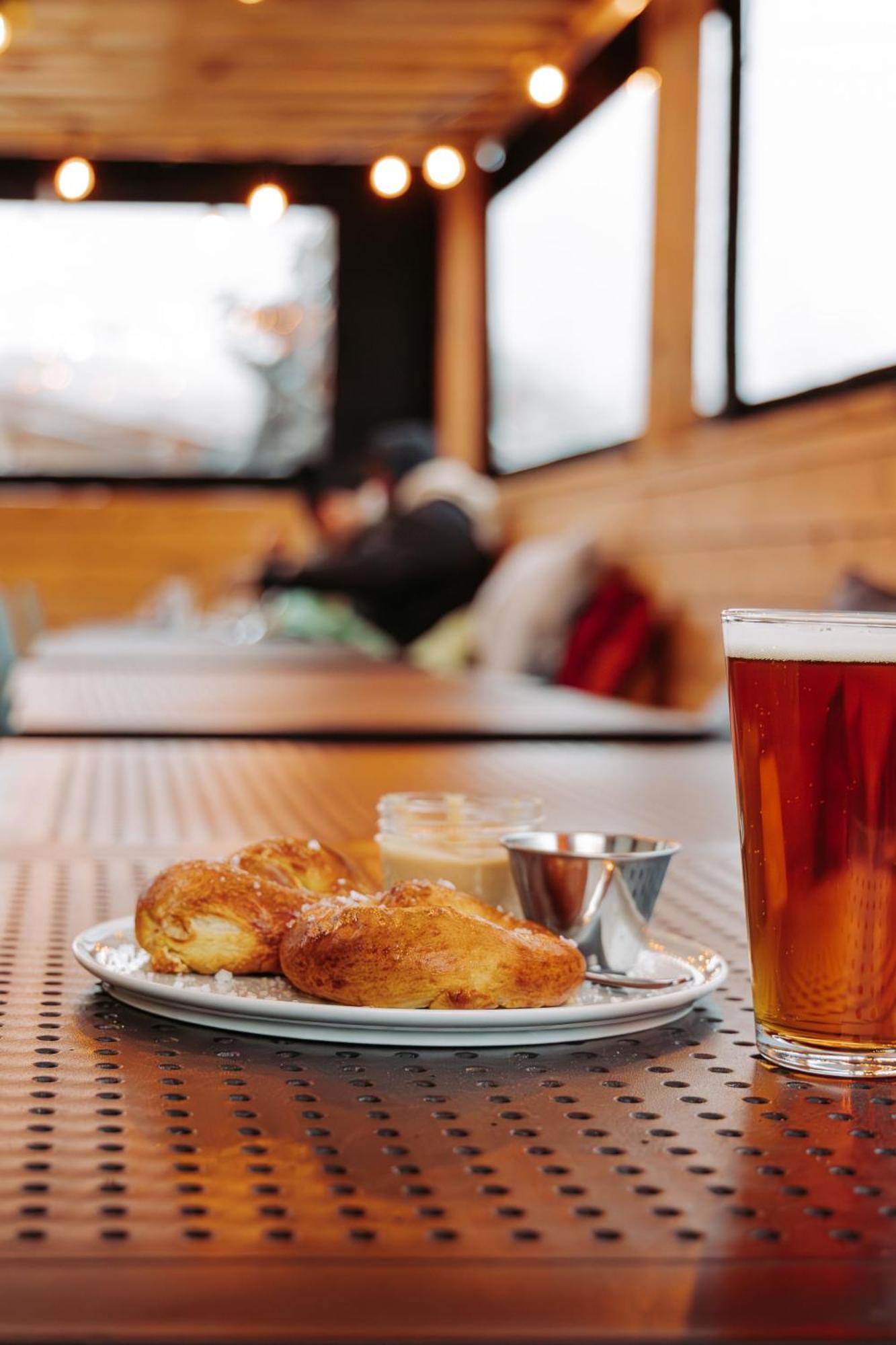 Penny'S Motel Thornbury Екстериор снимка